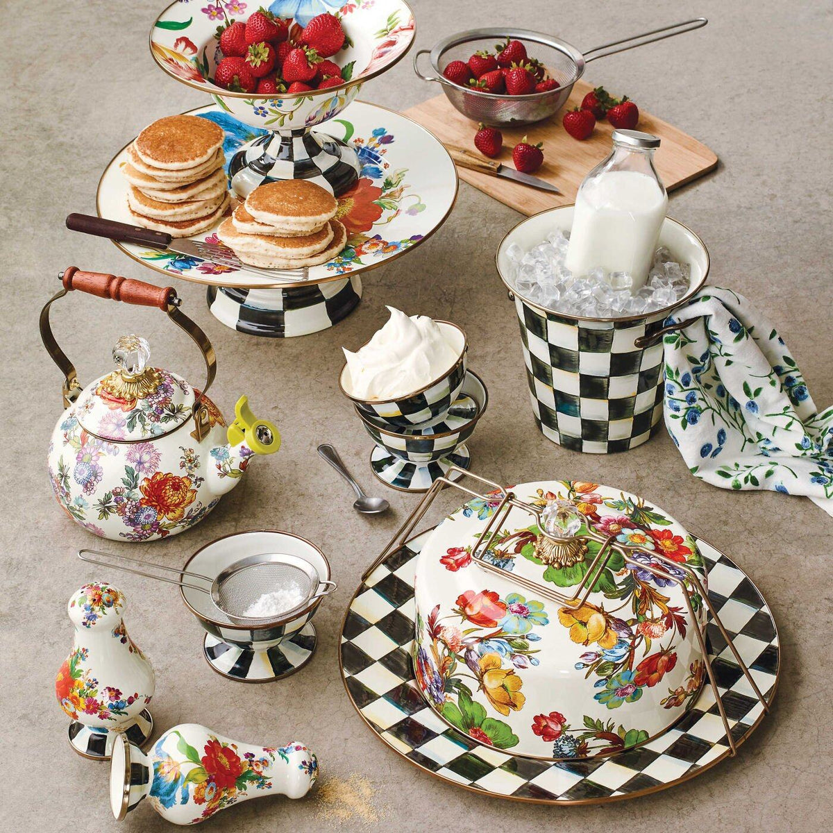 Courtly Check Enamel Ice Cream Dish
